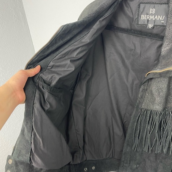 Vintage Bermans Black Fringe Leather Bomber Jacket - Picture 5 of 11